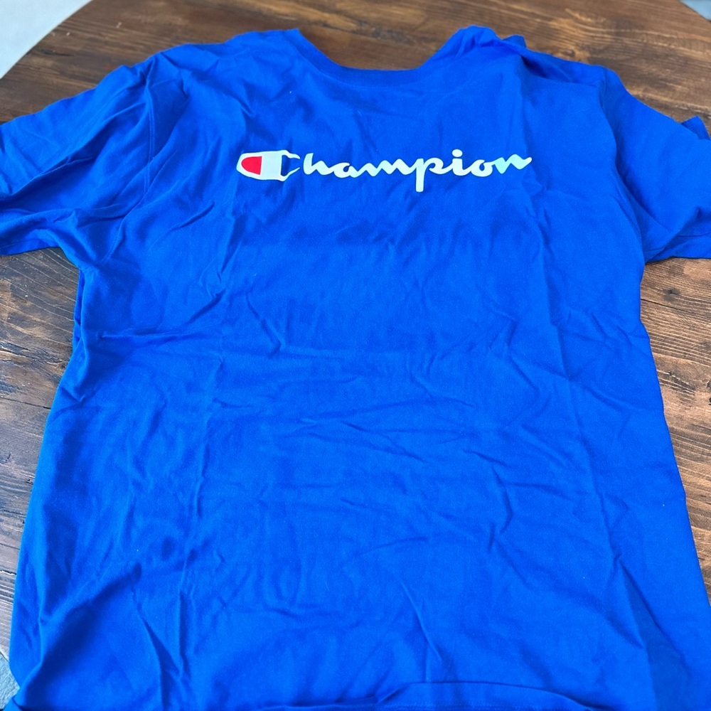 Champion T shirt blue